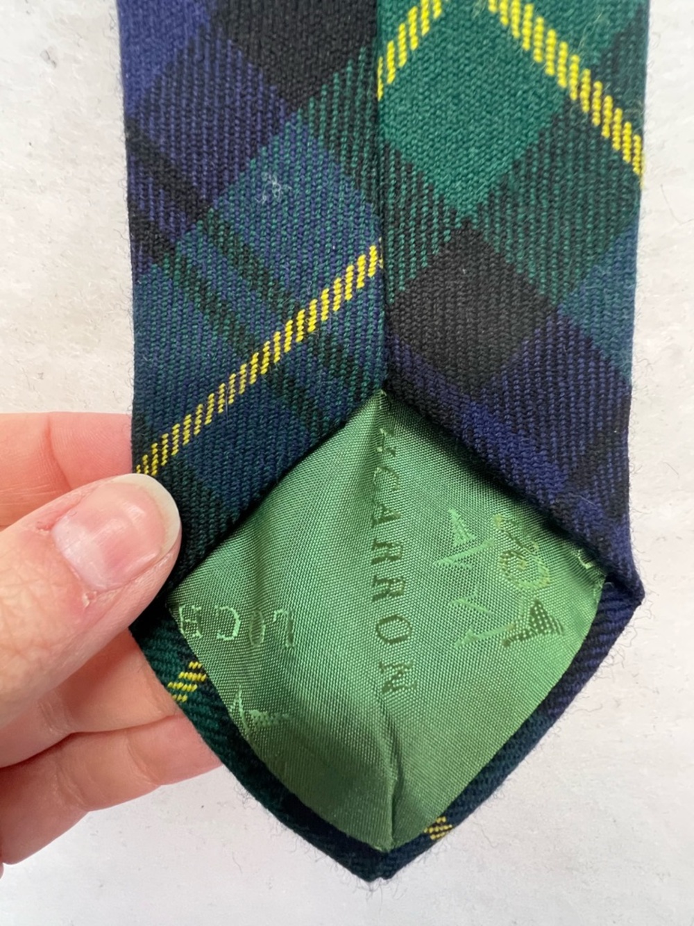 Lochcarron of Scotland Mens Gordon Clan Blue/Green Tartan Wool Neck Tie - Picture 7 of 7